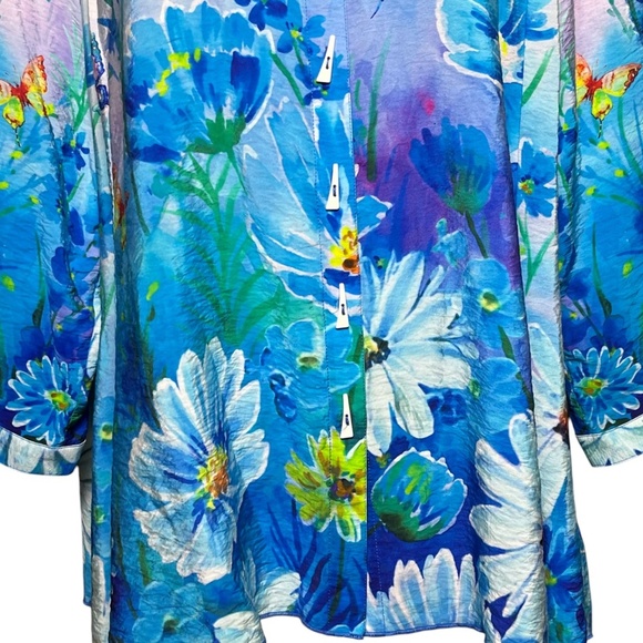 Ali Miles Plus Size 2X Artsy Colorful Butterfly Print Aqua Button Up Tunic Top - Picture 7 of 10